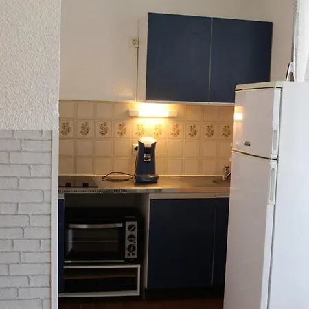 2 Pieces Avec Grande Terrasse Et Parking - Proche Mer, Calme, 4 Couchages - Fr-1-326-653 Le Castellas